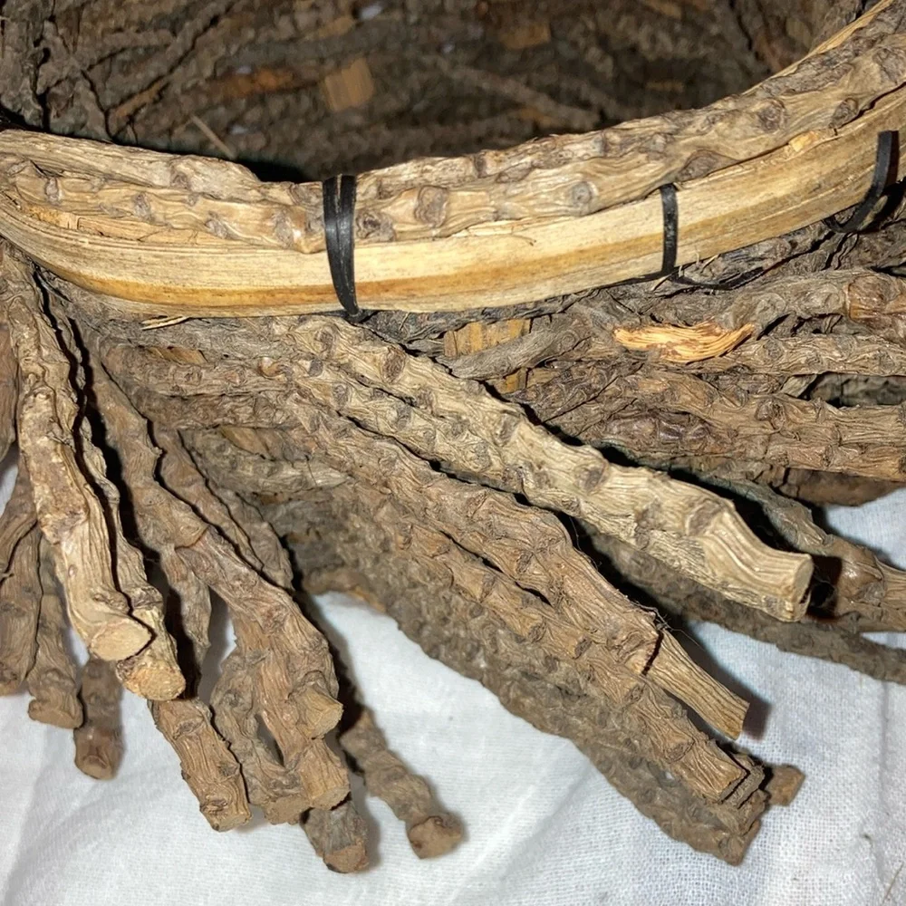 N/A brown woven